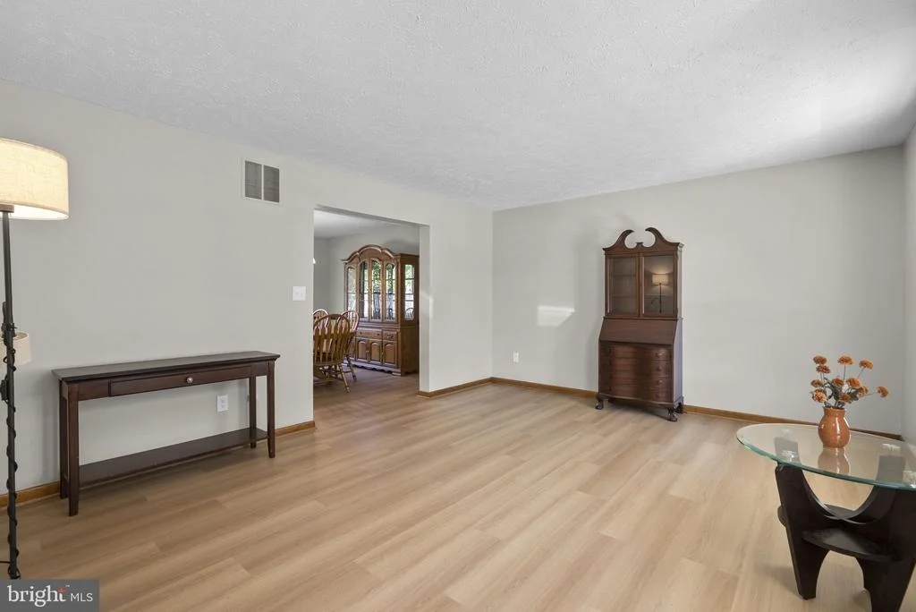 Photo of 7904 RED GLOBE COURT