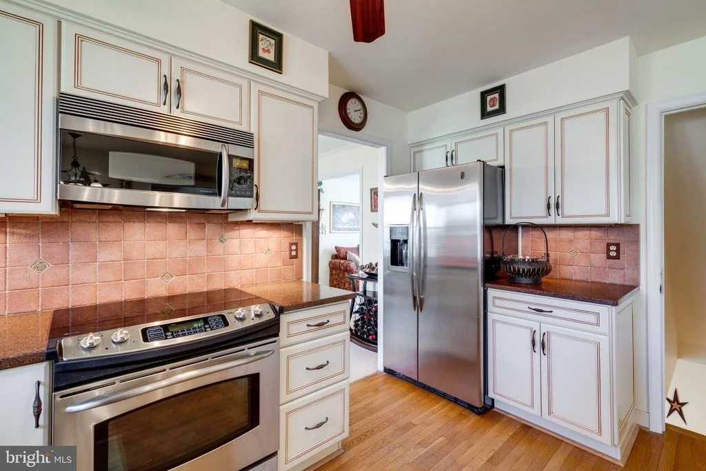 Photo of 7203 MING TREE COURT