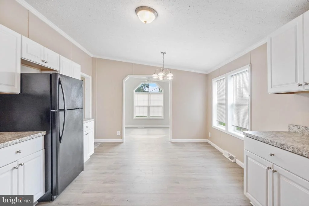 Photo of 11433 TRUSSUM POND ROAD
