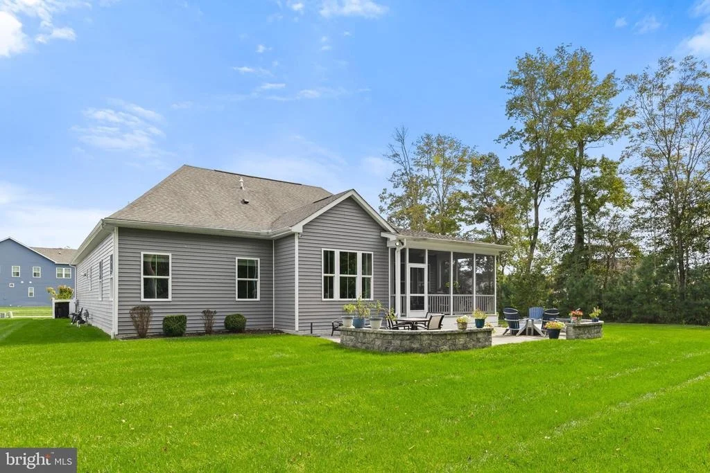 Photo of 39033 CROWS NEST LANE