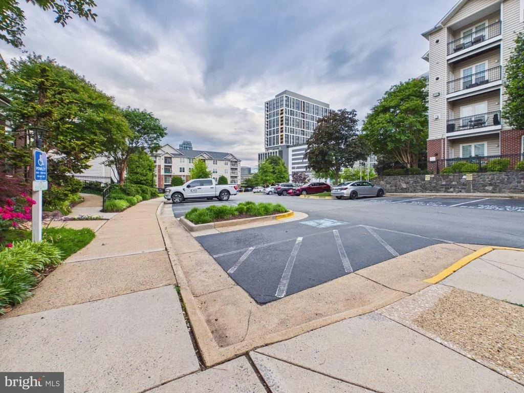 Photo of Unit 1307 at 1601 SPRING GATE DRIVE