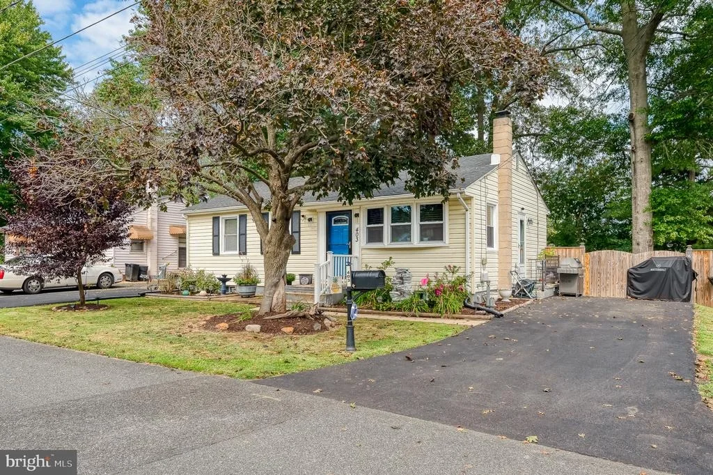 Photo of 403 WEBB LANE