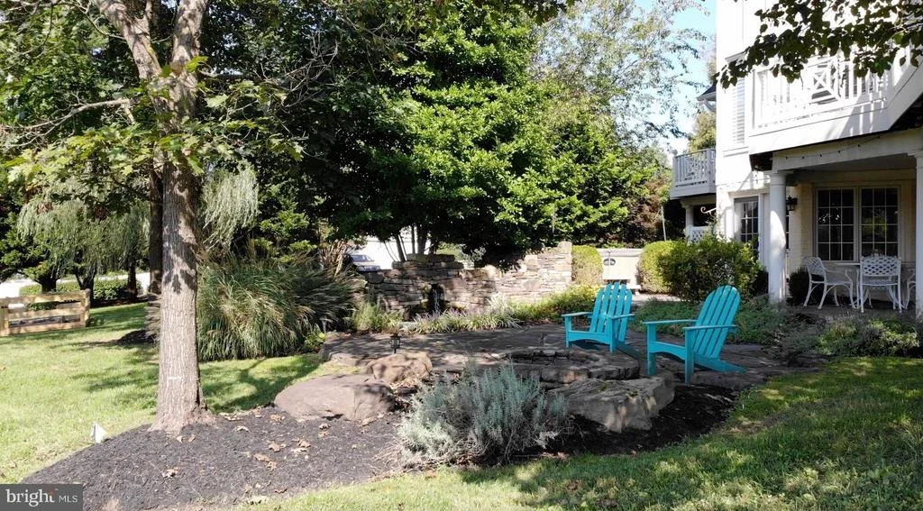 Photo of 2113 LINK ROAD