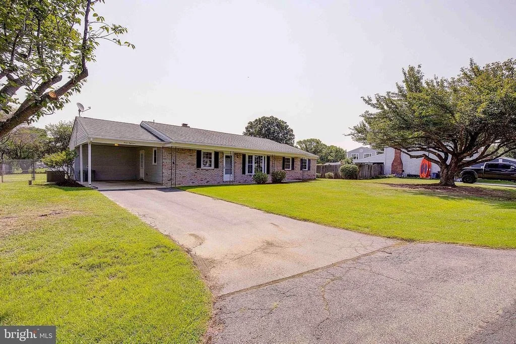 Photo of 318 OVERLOOK DRIVE