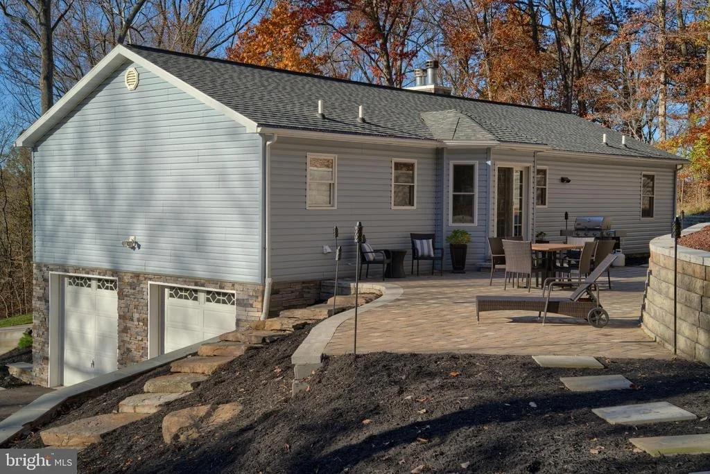 Photo of 2731 MONOCACY BOTTOM ROAD