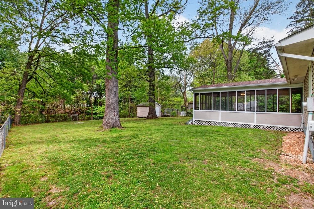 Photo of 9773 EMERALD LANE
