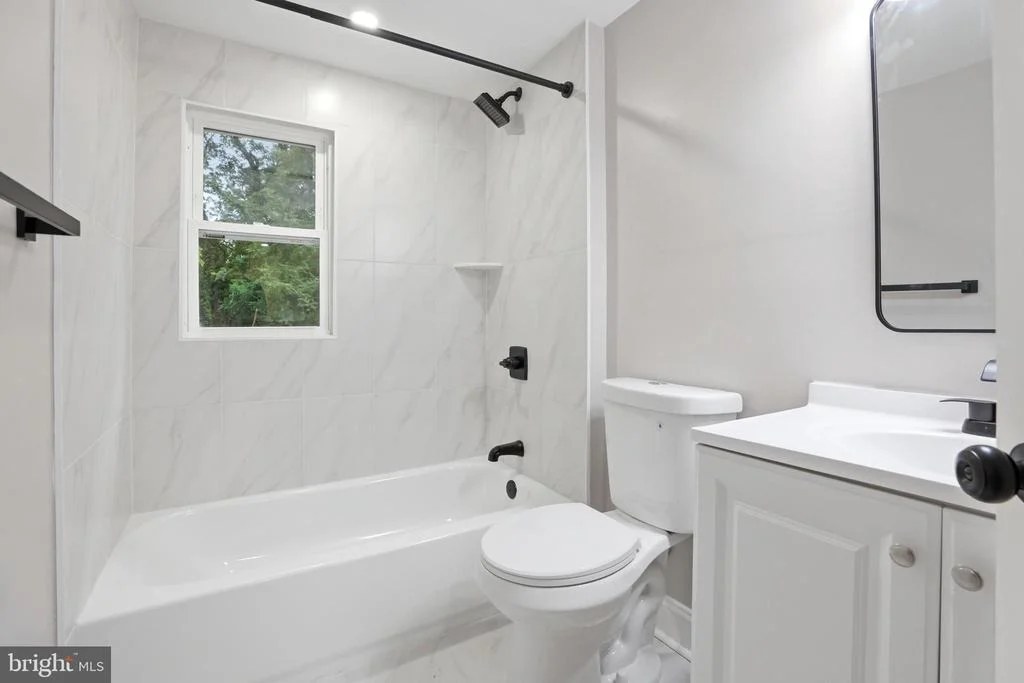 Photo of 805 LANGLEY DRIVE