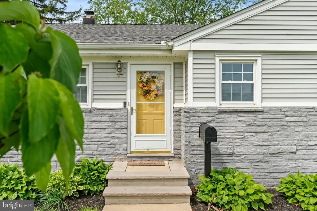 Photo of 21 DECOU AVENUE