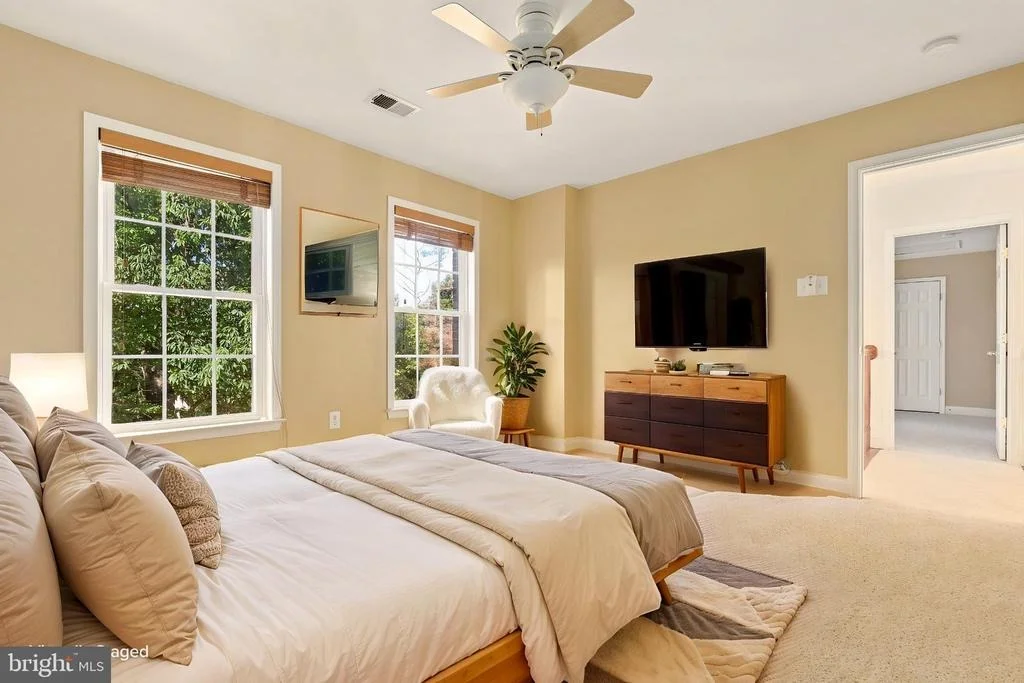 Photo of 6152 MONTGOMERY ROAD