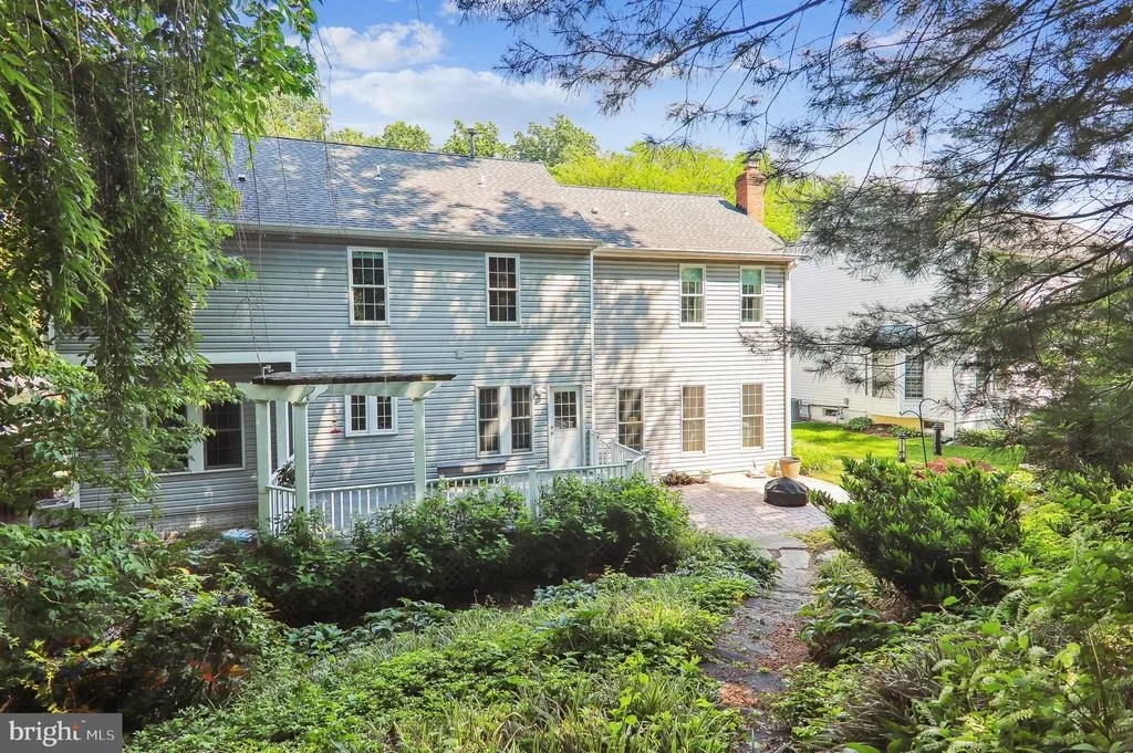 Photo of 2803 SHADOWRIDGE