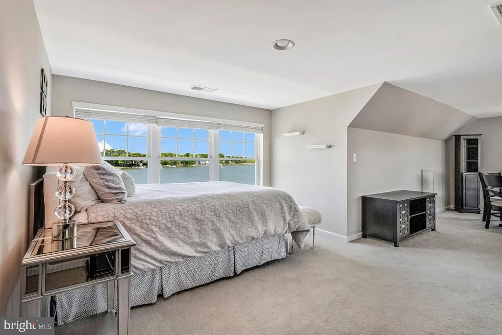Photo of 3300 SHORE DRIVE