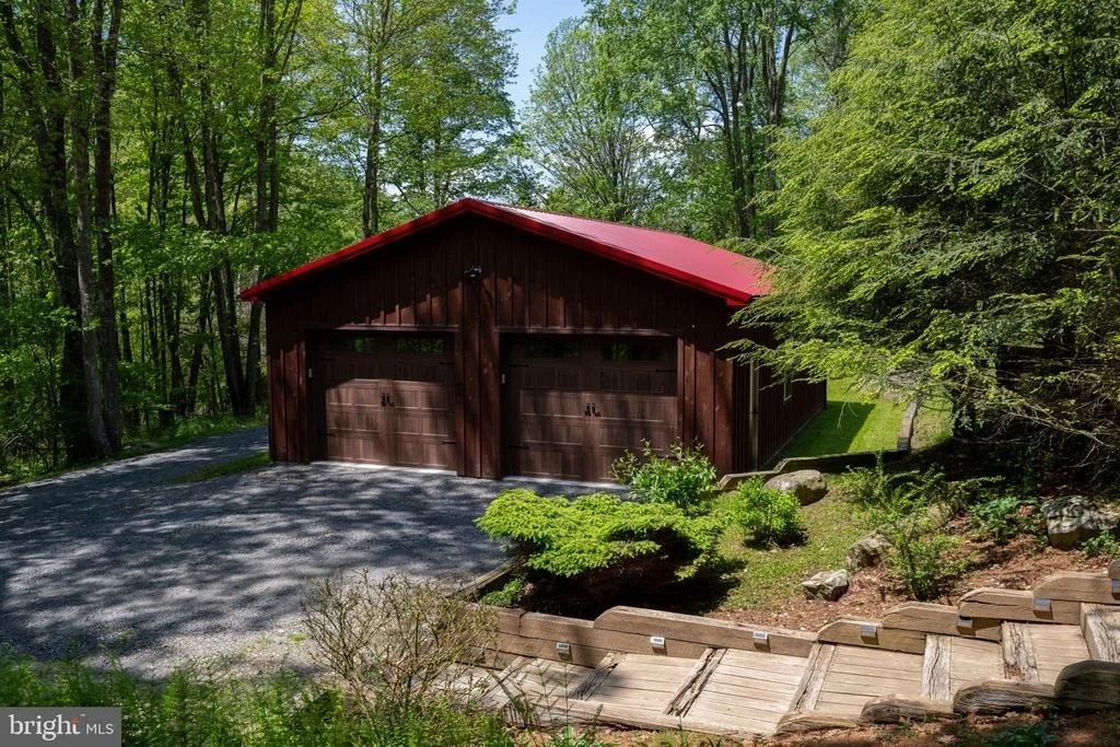 Photo of 259 RESH LANE