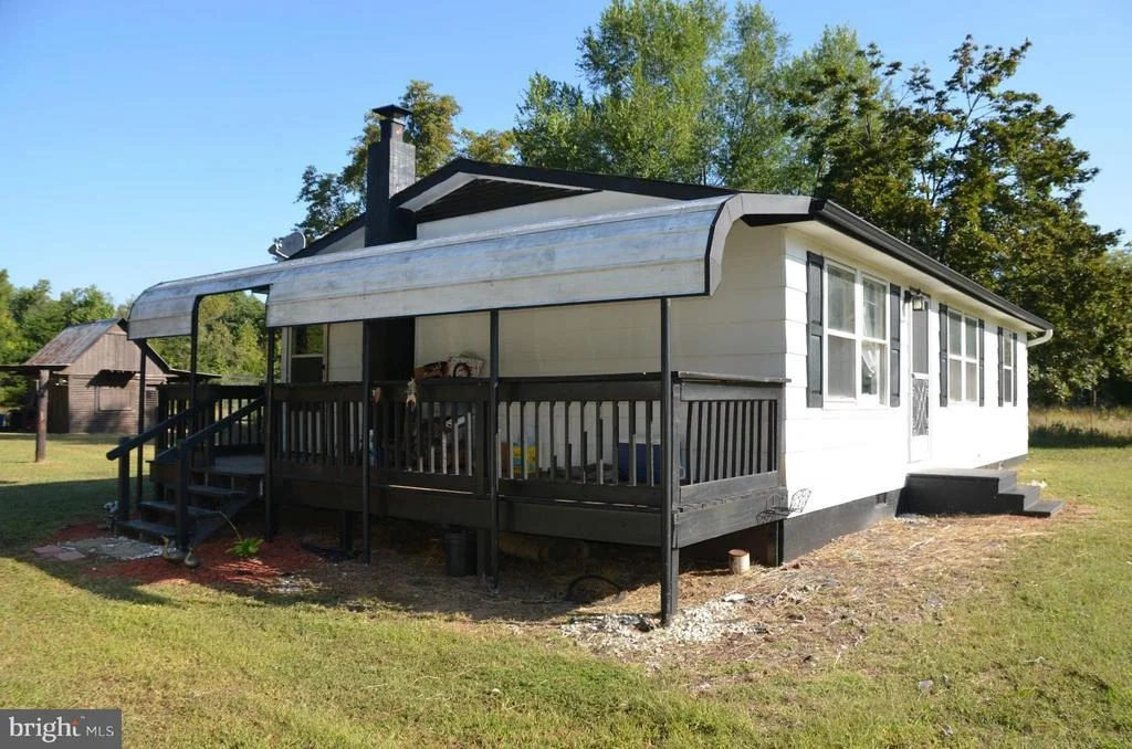 Photo of 6200 FENWICK ROAD