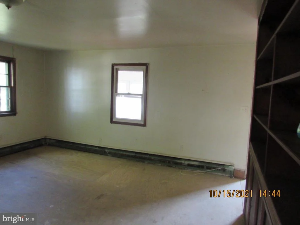 Photo of 9900 BIRD RIVER ROAD
