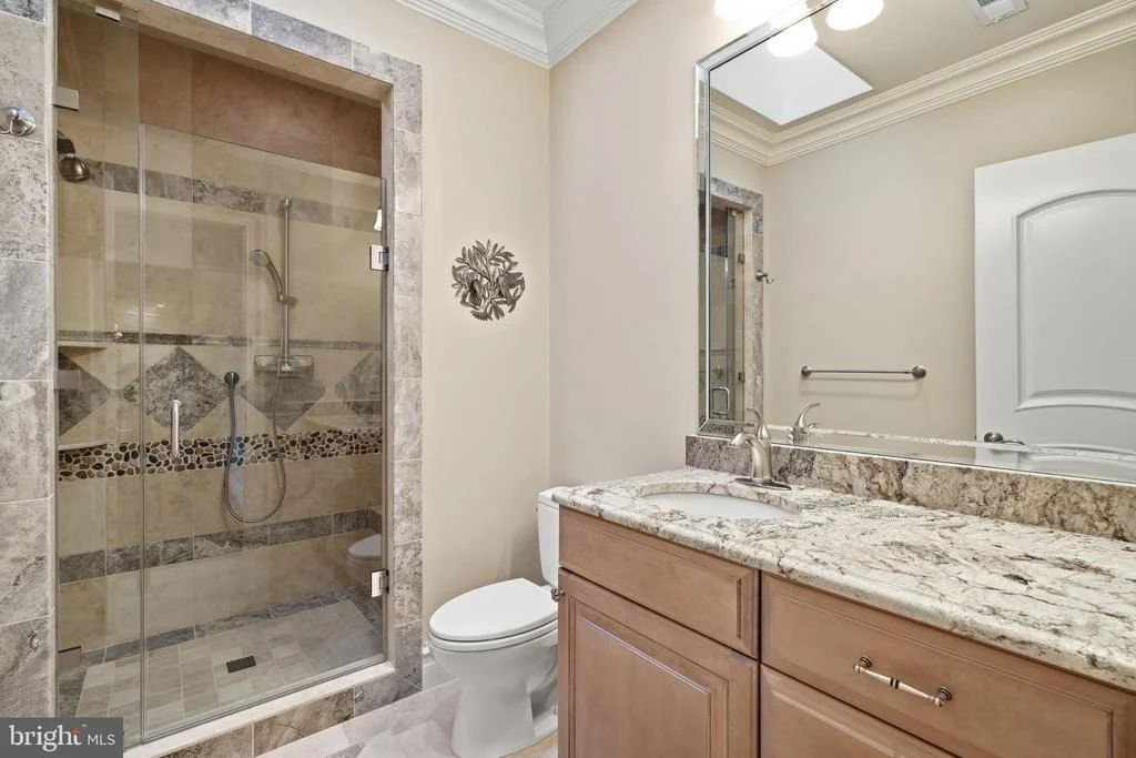 Photo of 1239 DALEVIEW DRIVE