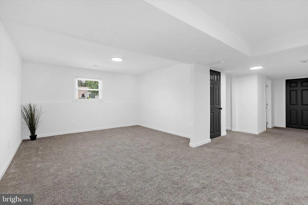Photo of 774 EVERIST DRIVE