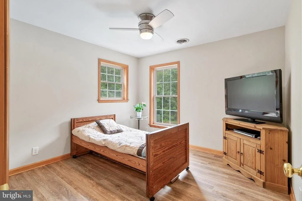 Photo of 10 HILLSIDE AVENUE