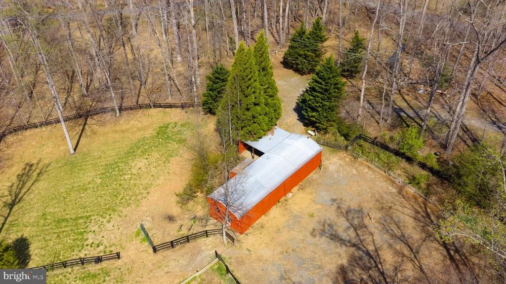 Photo of 8701 SINCLAIR MILL ROAD