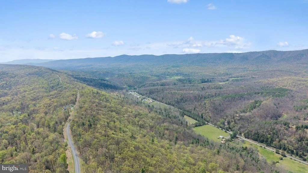 Photo of 4075 SUPINLICK RIDGE RD