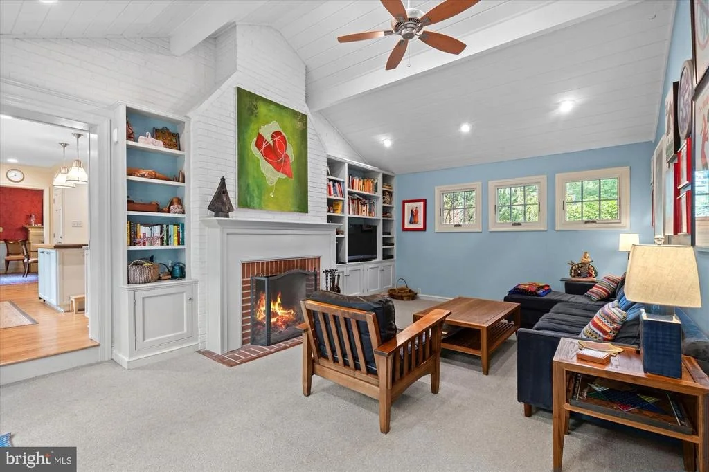 Photo of 1033 SWINKS MILL ROAD