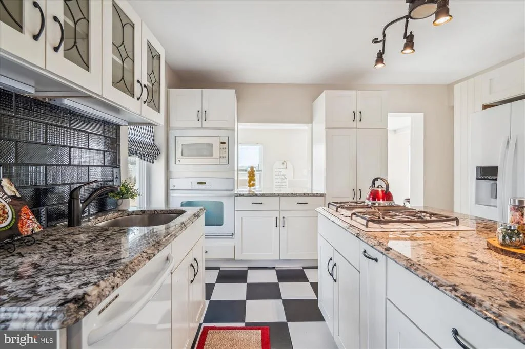 Photo of 10117 HIGH RIDGE ROAD