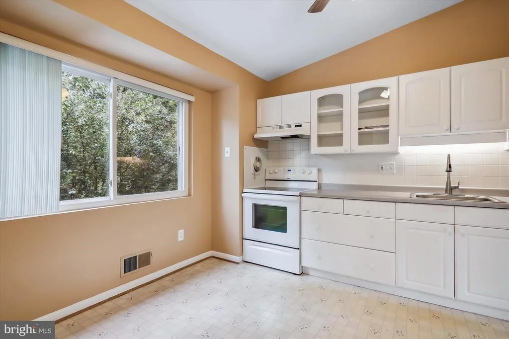 Photo of 815 MALTA LANE