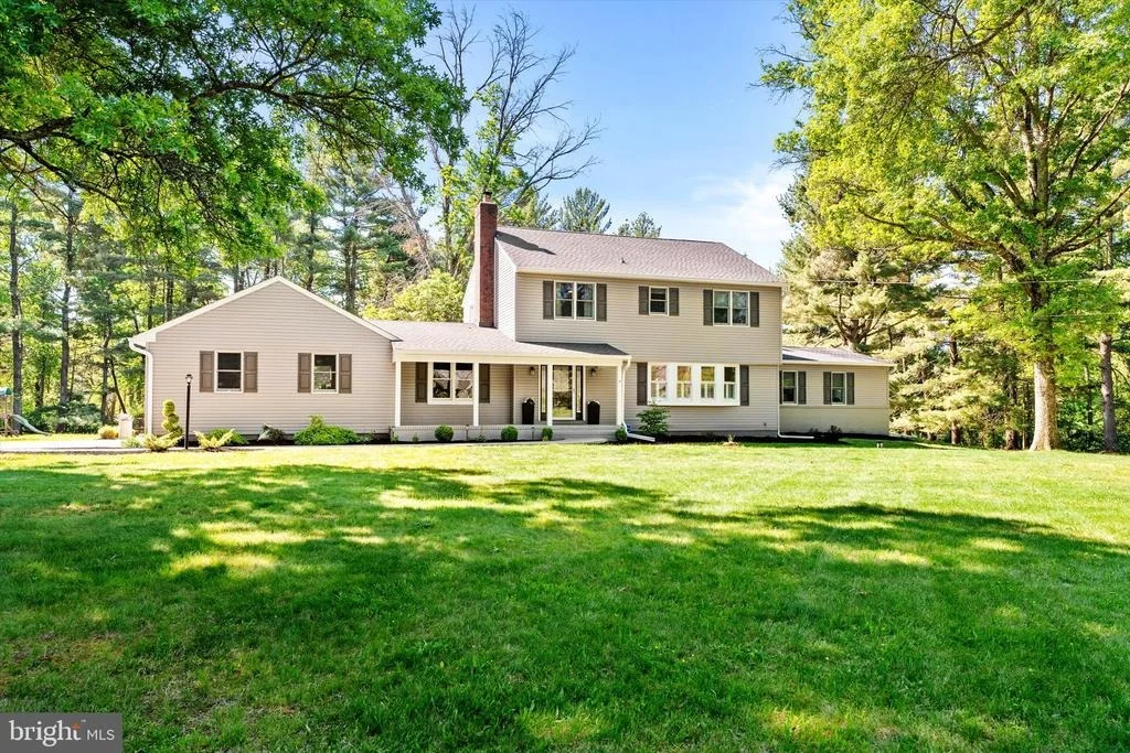 Photo of 5 SKYFIELD DRIVE