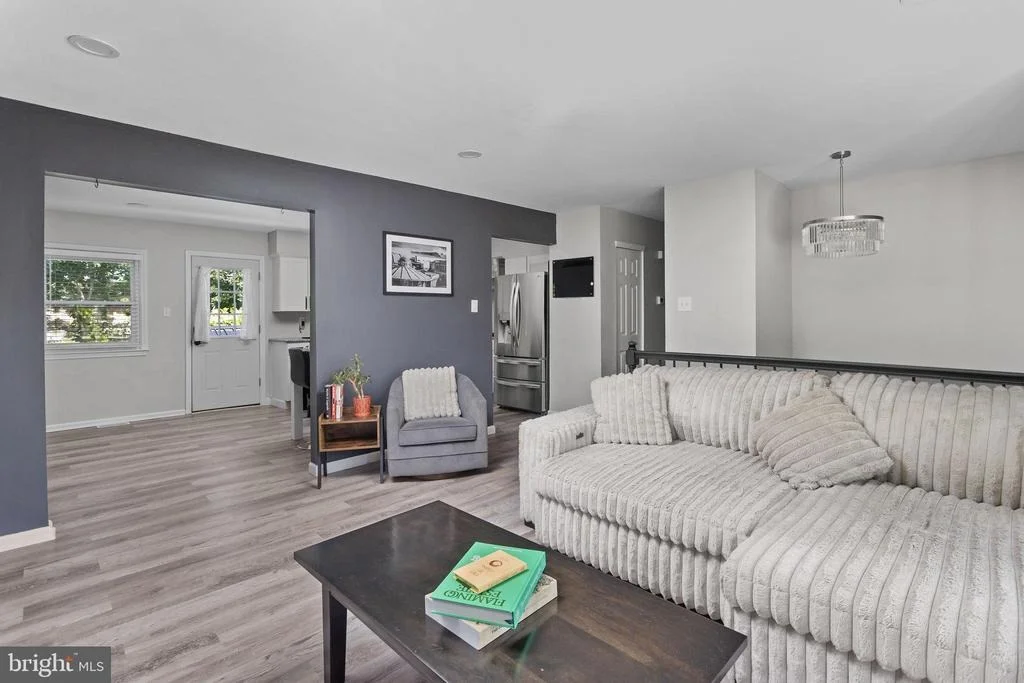 Photo of 6 INDEPENDENCE DRIVE