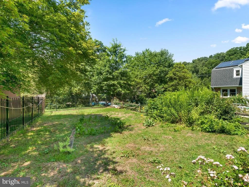 Photo of 7412 MILLER FALL ROAD