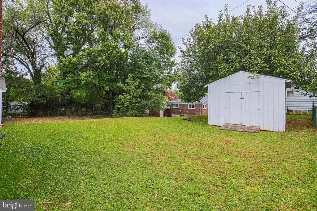 Photo of 5919 WINNER AVENUE