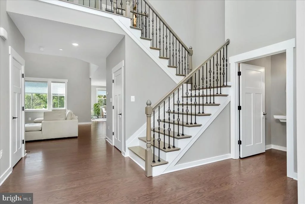 Photo of 7172 MEADOWBROOKE DRIVE