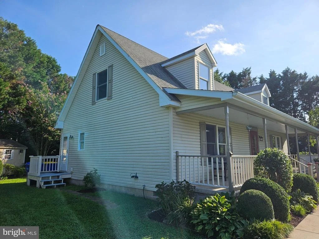 Photo of 16837 ORCHARDS WAY