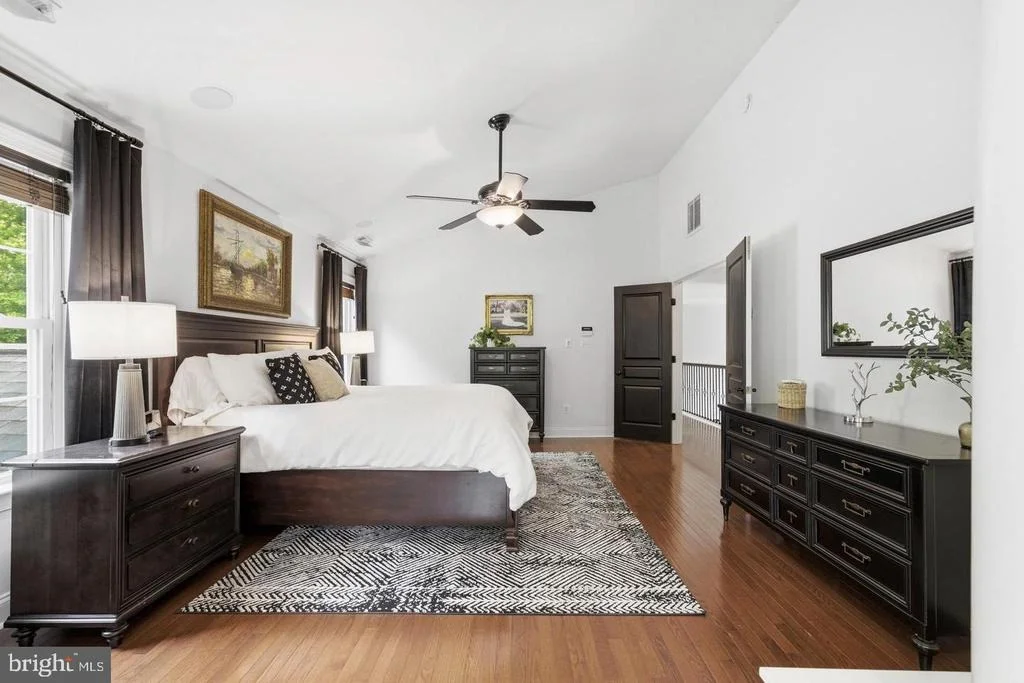 Photo of 3820 LEAFCREST COURT