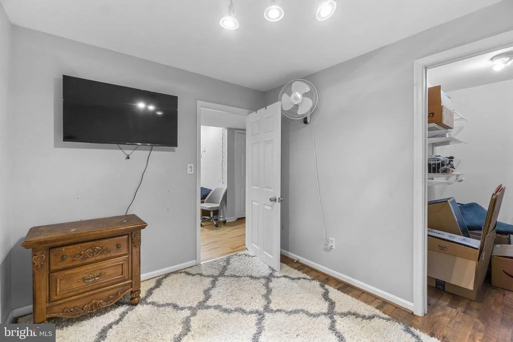 Photo of 4210 MEAD DRIVE