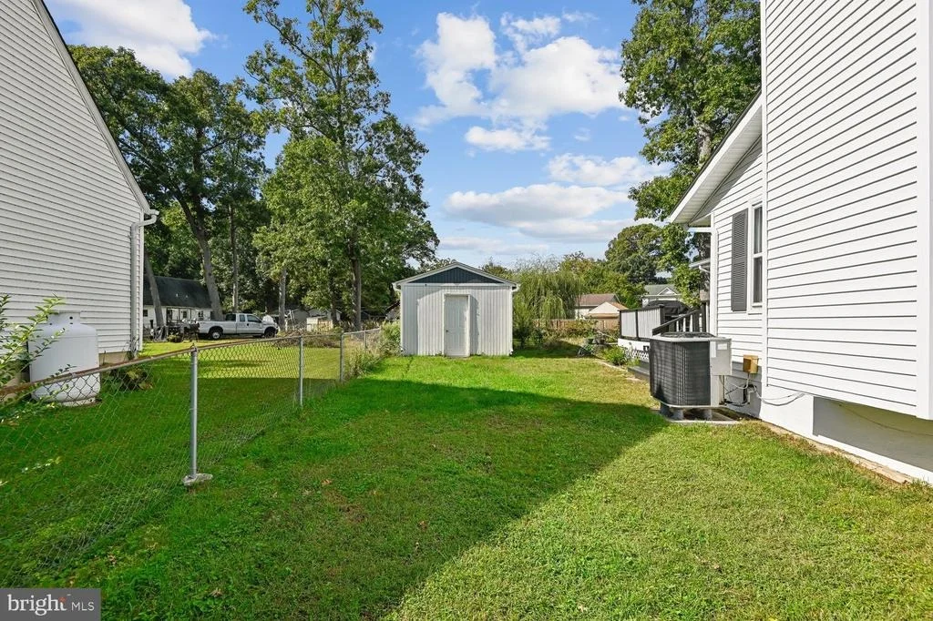 Photo of 4734 IDLEWILDE ROAD
