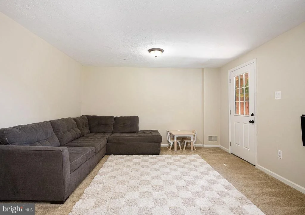 Photo of 283 CHERRY TREE SQUARE