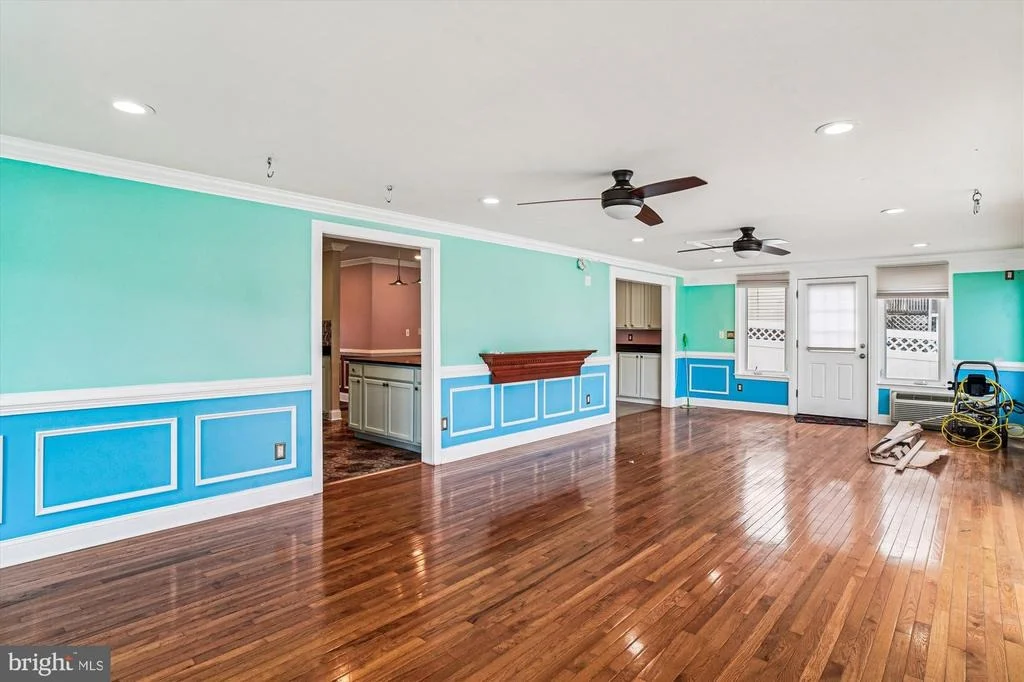 Photo of 417 WHITE OAK PLACE