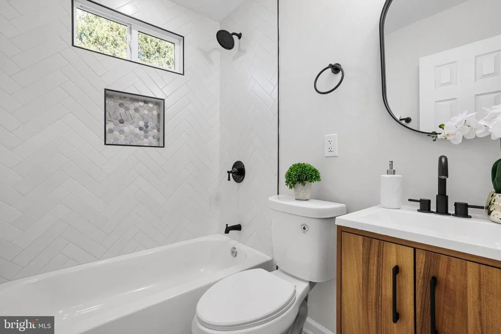 Photo of 4305 GARRETT PARK ROAD