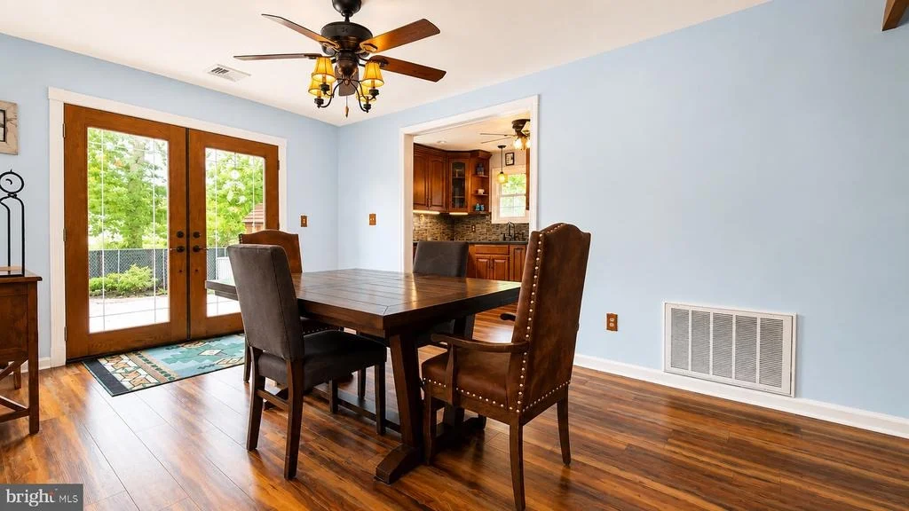 Photo of 107 W BEACH ROAD