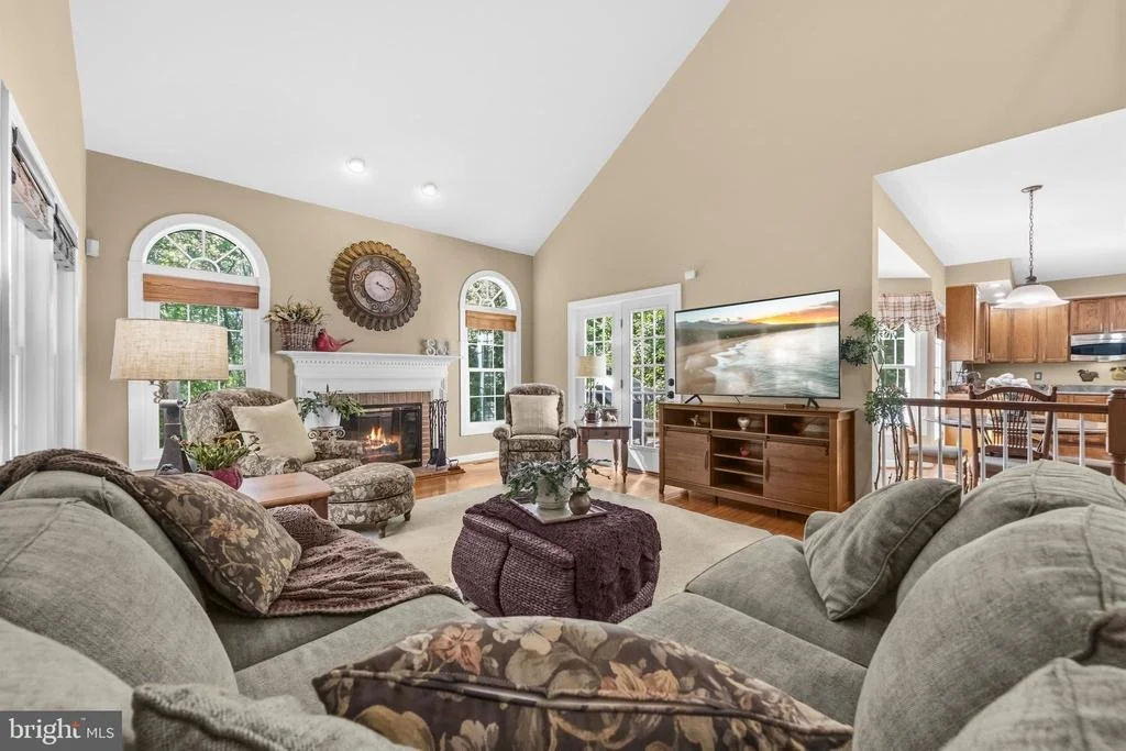 Photo of 21527 FOX FIELD CIRCLE