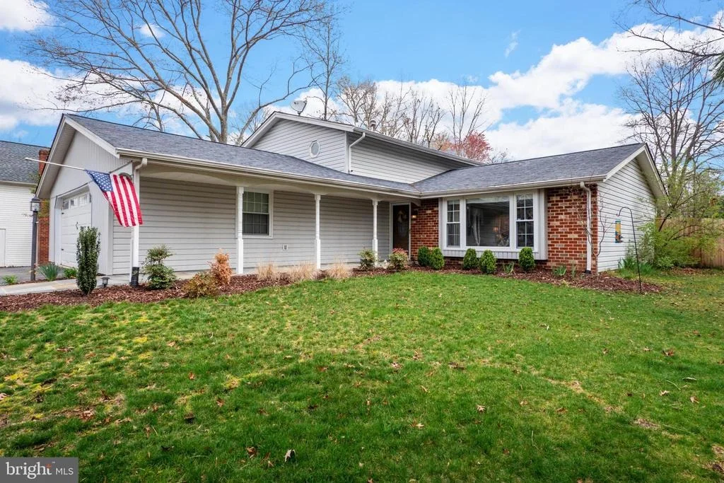 Photo of 3204 DEVONSHIRE ROAD