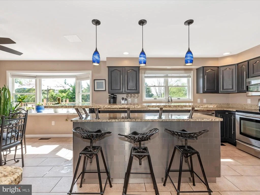Photo of 3230 BIDLE ROAD