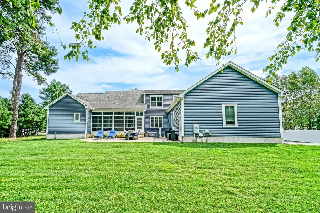 Photo of 35494 RED TAIL ROAD