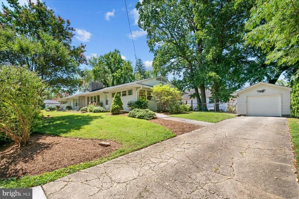 Photo of 3 SHERIDAN ROAD