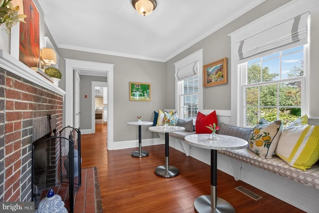 Photo of 829 SAVANNAH ROAD