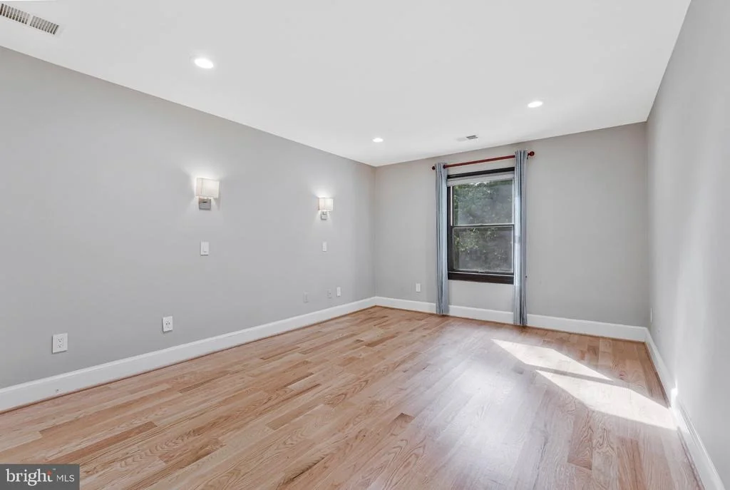 Photo of 310 SPRINGVALE ROAD