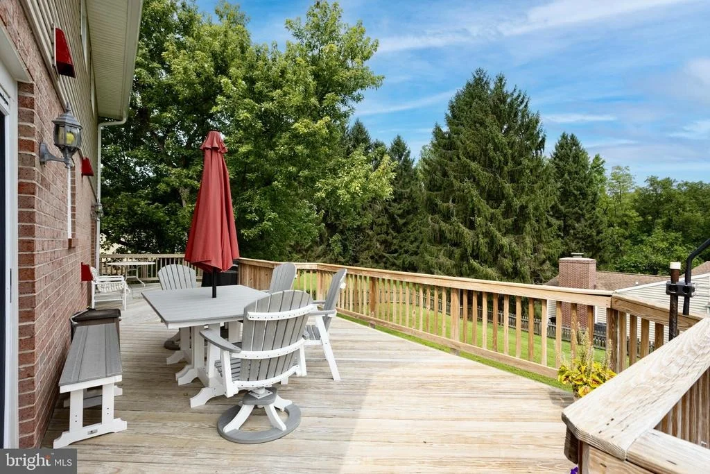 Photo of 2400 SUGARCONE ROAD