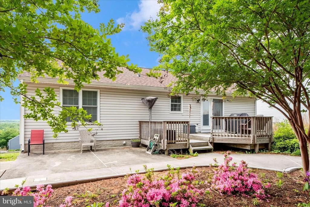 Photo of 127 SUNHIGH DRIVE