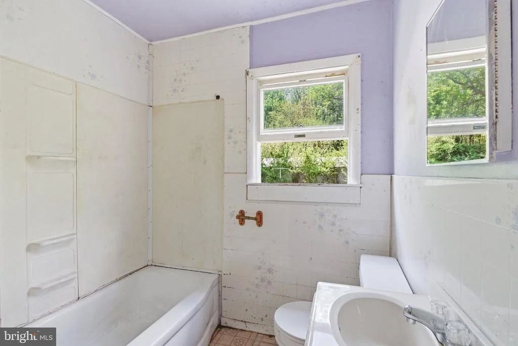 Photo of 1116 JANES ROAD