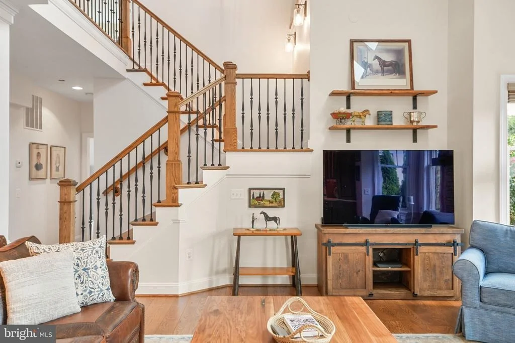 Photo of 8812 YELLOW SPRINGS ROAD